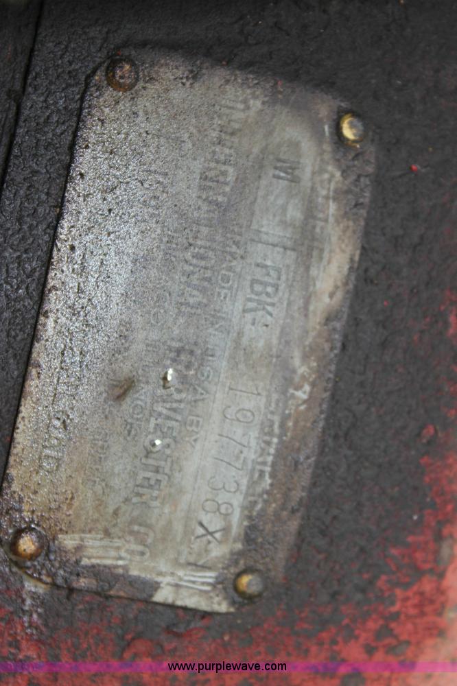 image for item 6781 Farmall M tractor