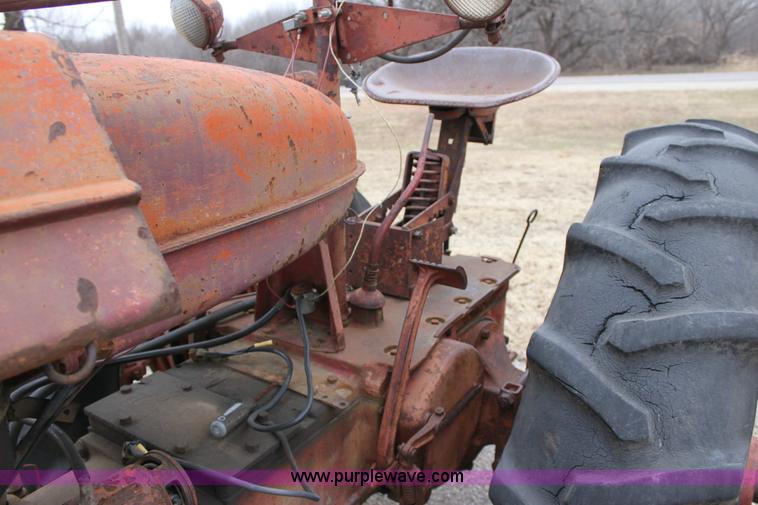image for item 6781 Farmall M tractor
