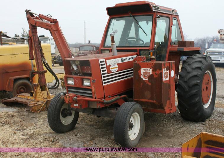 image for item 6783 Fiat Tiger Special 80-90 tractor with side boom mower