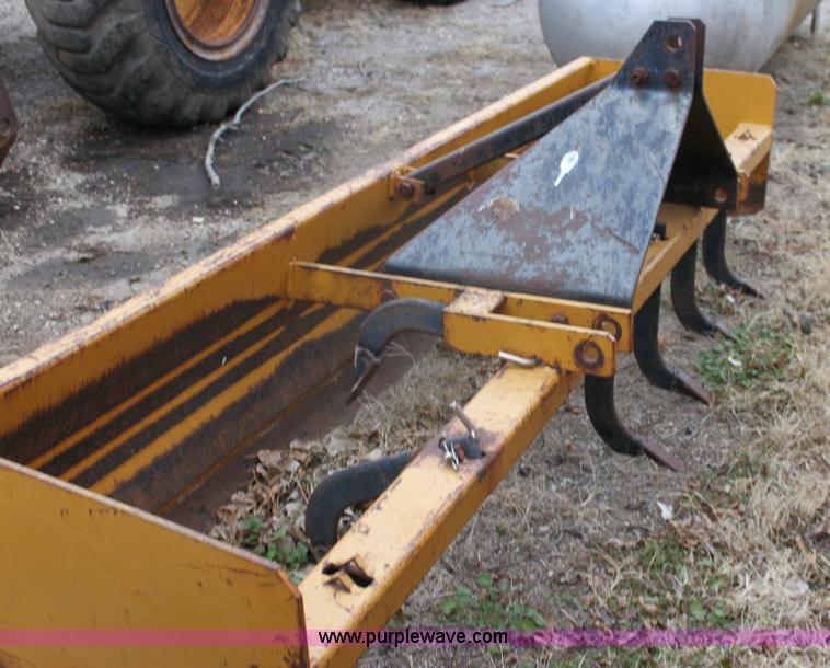 image for item 6784 8' box blade