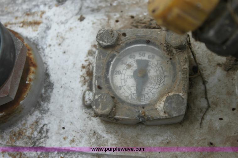 image for item 6785 Perfection 500 gallon propane tank