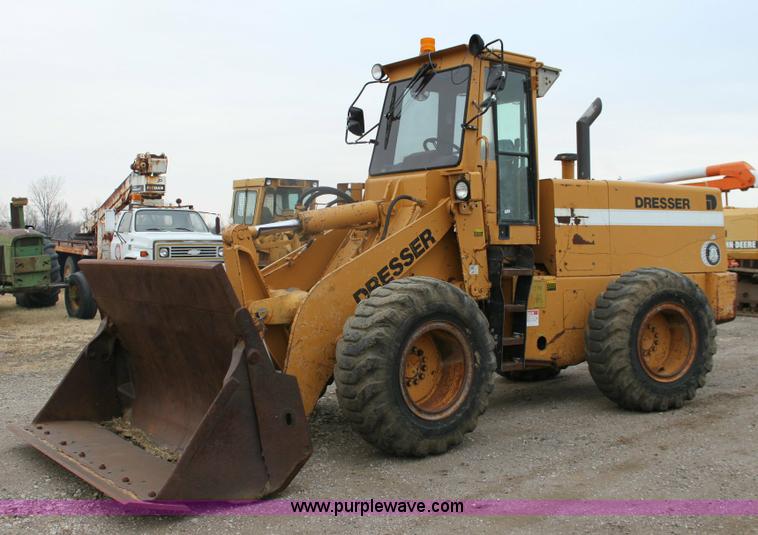 image for item 6786 1992 Dresser 520 C articulated loader
