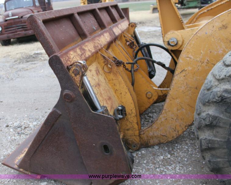 image for item 6786 1992 Dresser 520 C articulated loader