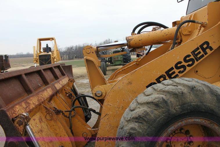 image for item 6786 1992 Dresser 520 C articulated loader