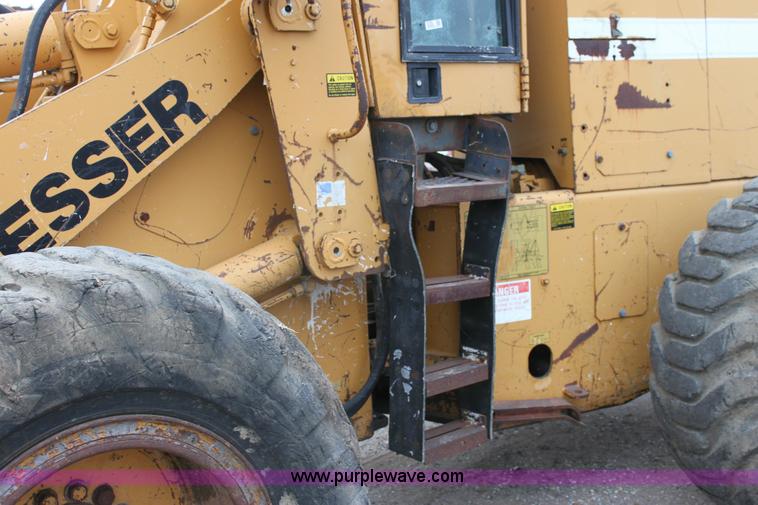 image for item 6786 1992 Dresser 520 C articulated loader