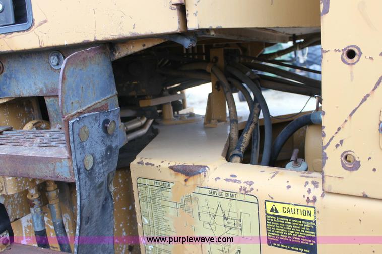 image for item 6786 1992 Dresser 520 C articulated loader