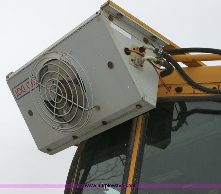 image for item 6786 1992 Dresser 520 C articulated loader