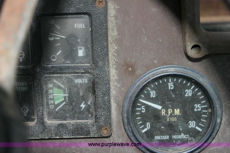 image for item 6786 1992 Dresser 520 C articulated loader