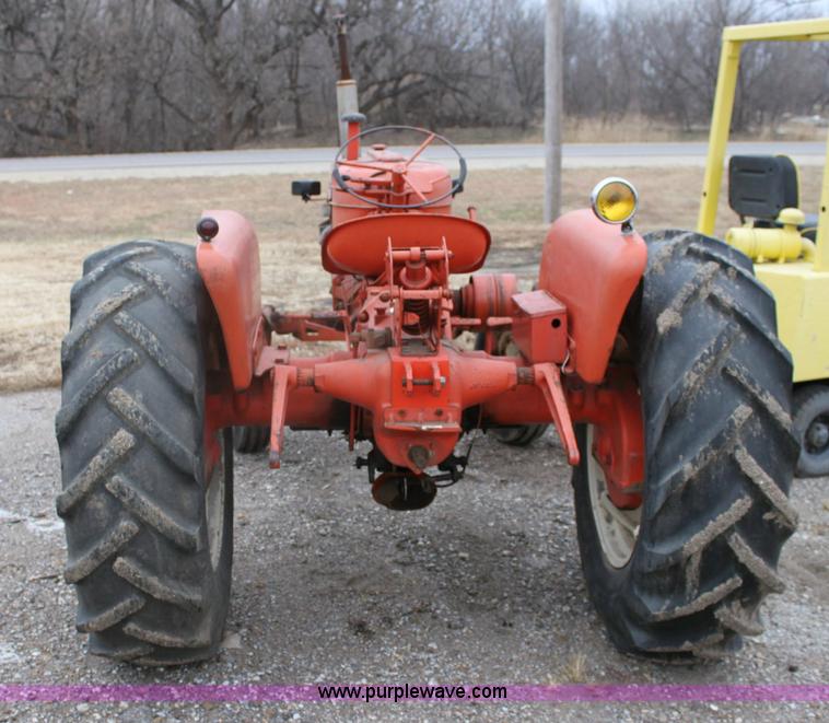 image for item 6788 Allis-Chalmers D14 tractor