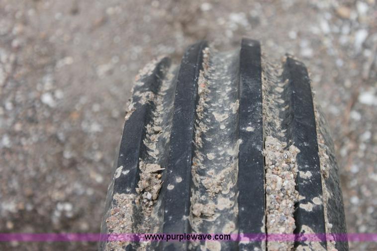 image for item 6788 Allis-Chalmers D14 tractor