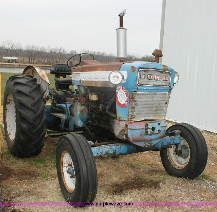 image for item 6790 Ford 5000 Series tractor