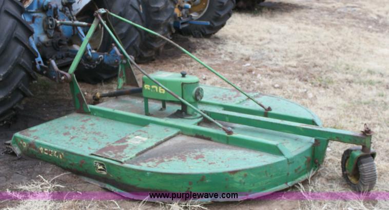 image for item 6791 John Deere 606 mower