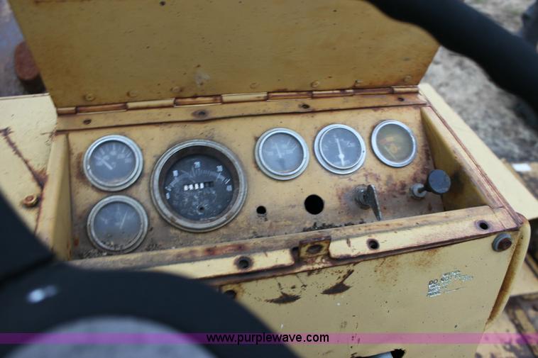 image for item 6792 Tampo roller packer