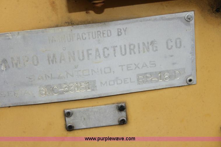 image for item 6792 Tampo roller packer