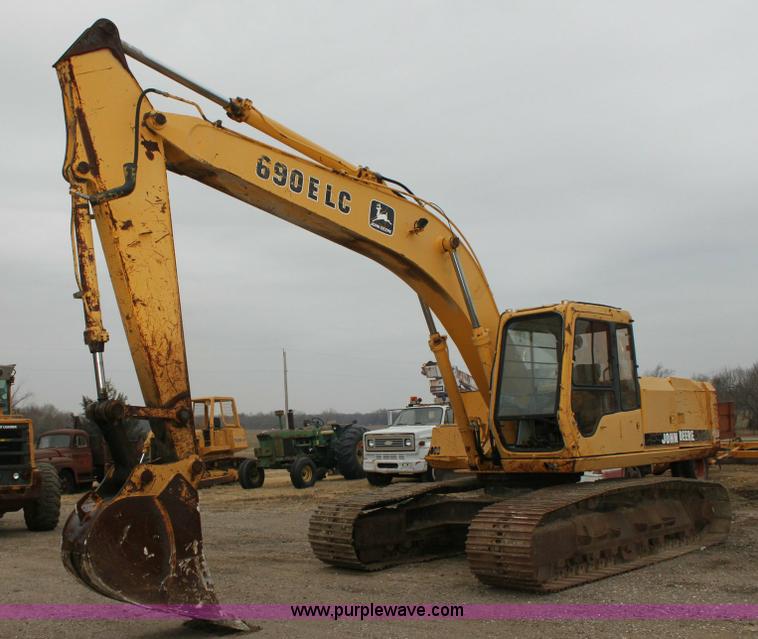 image for item 6794 1995 John Deere 690ELC excavator