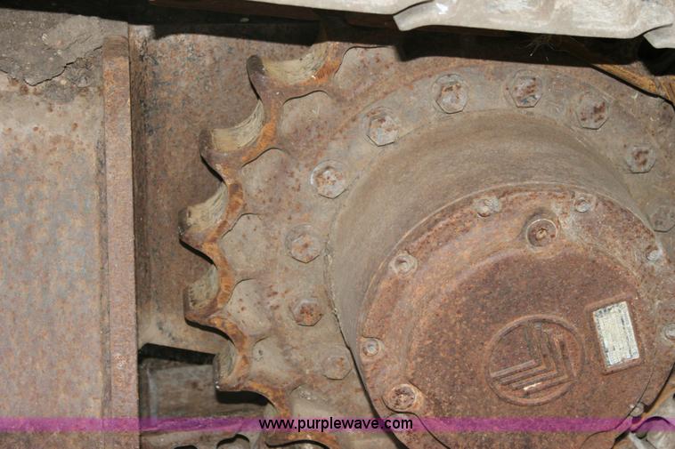 image for item 6794 1995 John Deere 690ELC excavator