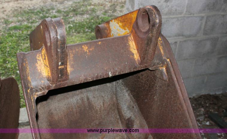 image for item 6794 1995 John Deere 690ELC excavator