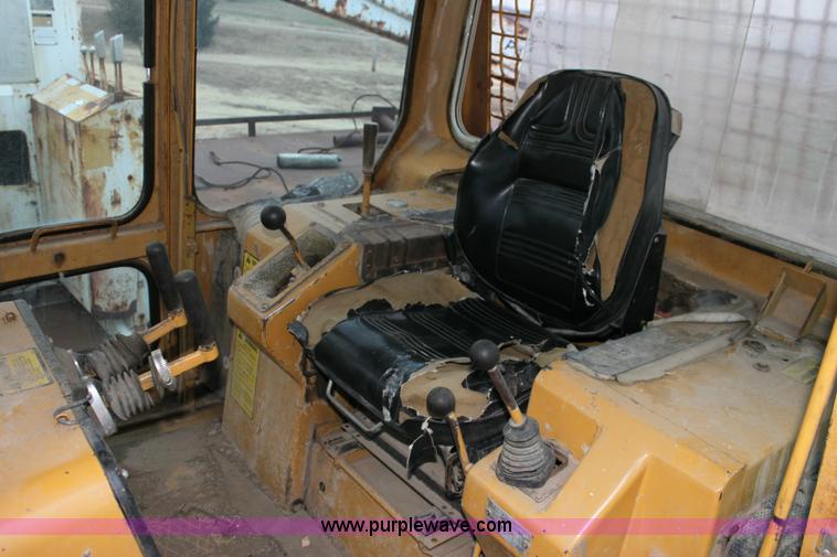 image for item 6795 1982 Fiat-Allis 10C dozer