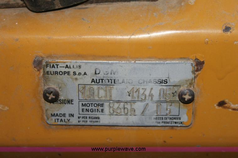 image for item 6795 1982 Fiat-Allis 10C dozer