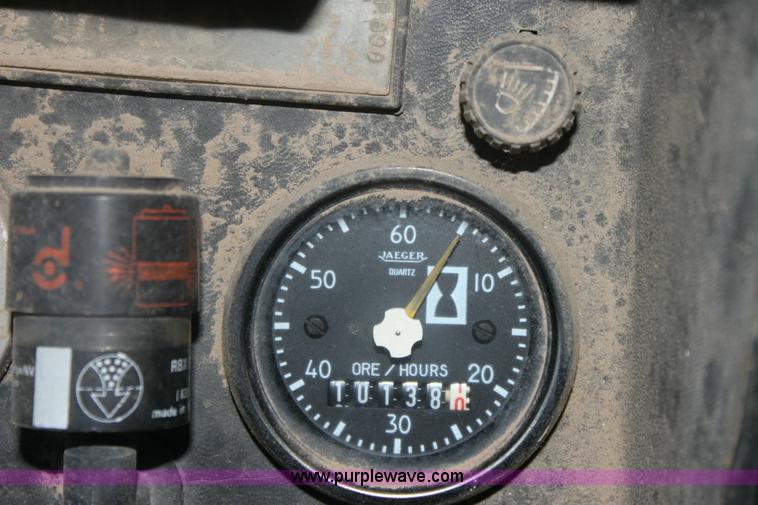 image for item 6795 1982 Fiat-Allis 10C dozer