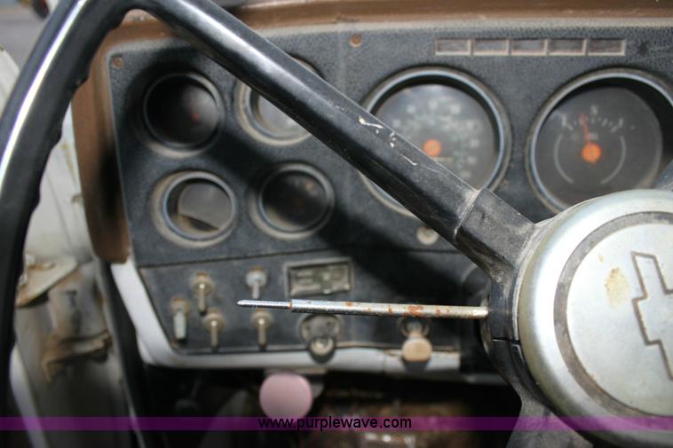 image for item 6796 1978 Chevrolet CBS boom truck