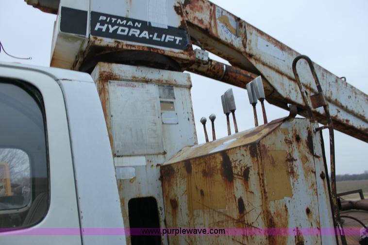 image for item 6796 1978 Chevrolet CBS boom truck