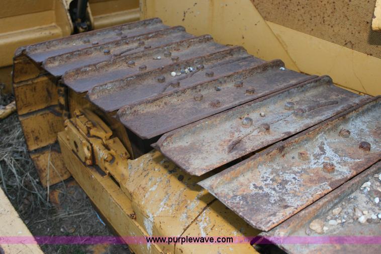 image for item 6798 John Deere 750B-LT dozer