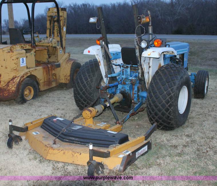image for item 6800 Ford 2110 tractor and finish mower