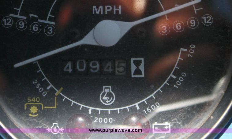 image for item 6800 Ford 2110 tractor and finish mower