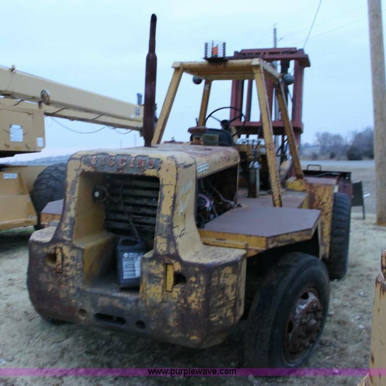 image for item 6802 Wiggins all-terrain forklift