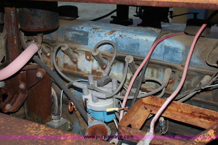 image for item 6802 Wiggins all-terrain forklift