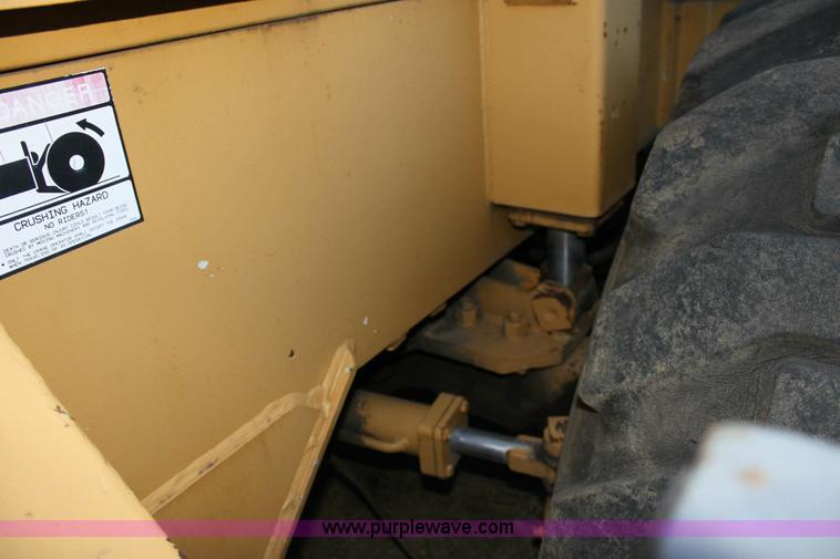 image for item 6803 Grove RT60S crane