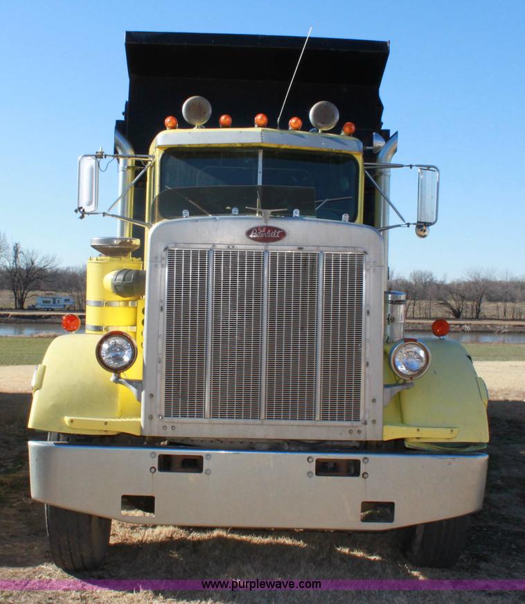 image for item 6806 1984 Peterbilt 359 dump truck