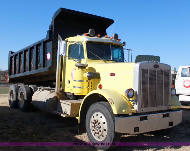 image for item 6806 1984 Peterbilt 359 dump truck