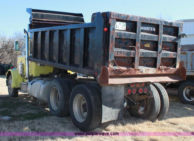 image for item 6806 1984 Peterbilt 359 dump truck