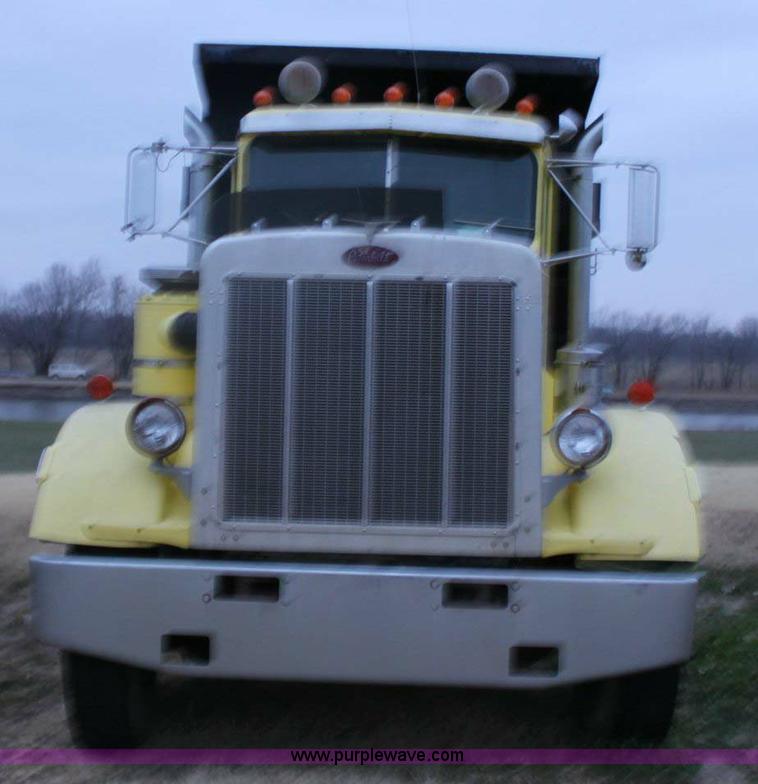 image for item 6806 1984 Peterbilt 359 dump truck