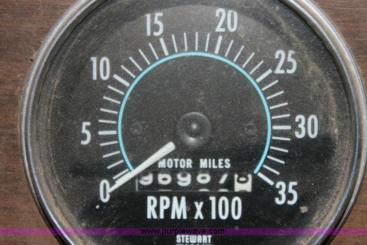 image for item 6806 1984 Peterbilt 359 dump truck