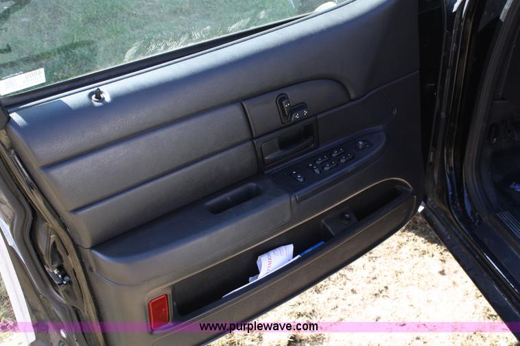 image for item 4800 2007 Ford Crown Victoria Police Interceptor