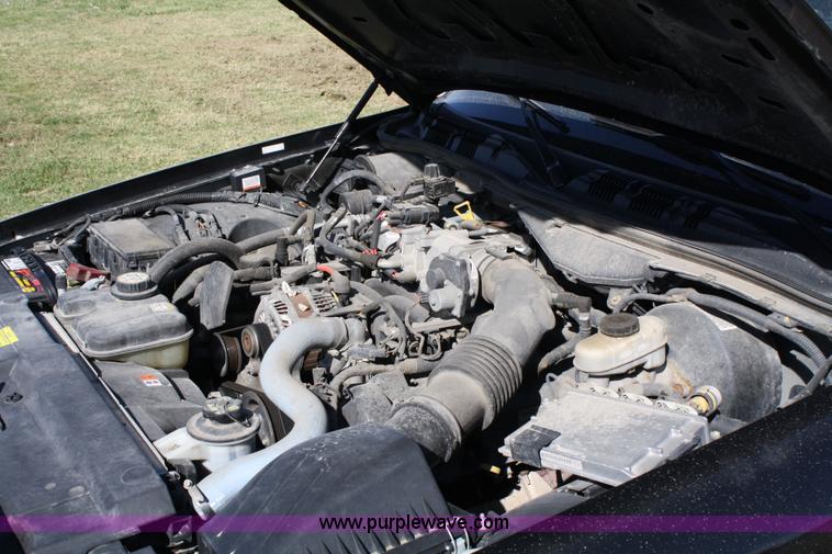 image for item 4801 2007 Ford Crown Victoria Police Interceptor