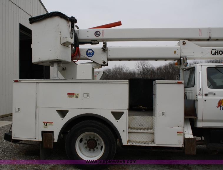 image for item 4920 Knapheide 6137HBA2 utility bed with Holan bucket boom