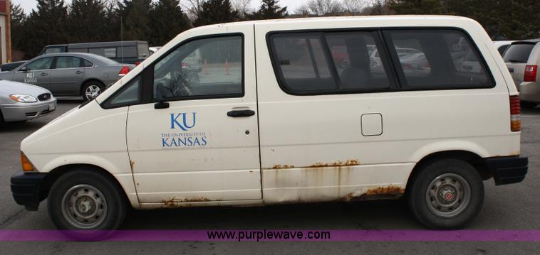 image for item 4943 1988 Ford Aerostar