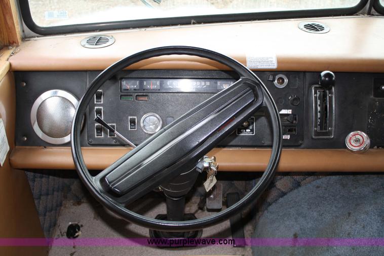 image for item 4947 1973 Winnebago