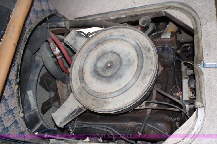 image for item 4947 1973 Winnebago