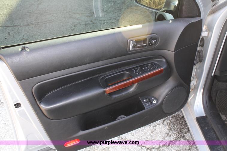 image for item 4961 2003 Volkswagen Jetta VR6