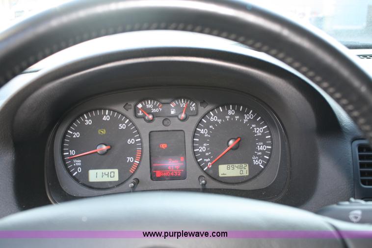 image for item 4961 2003 Volkswagen Jetta VR6