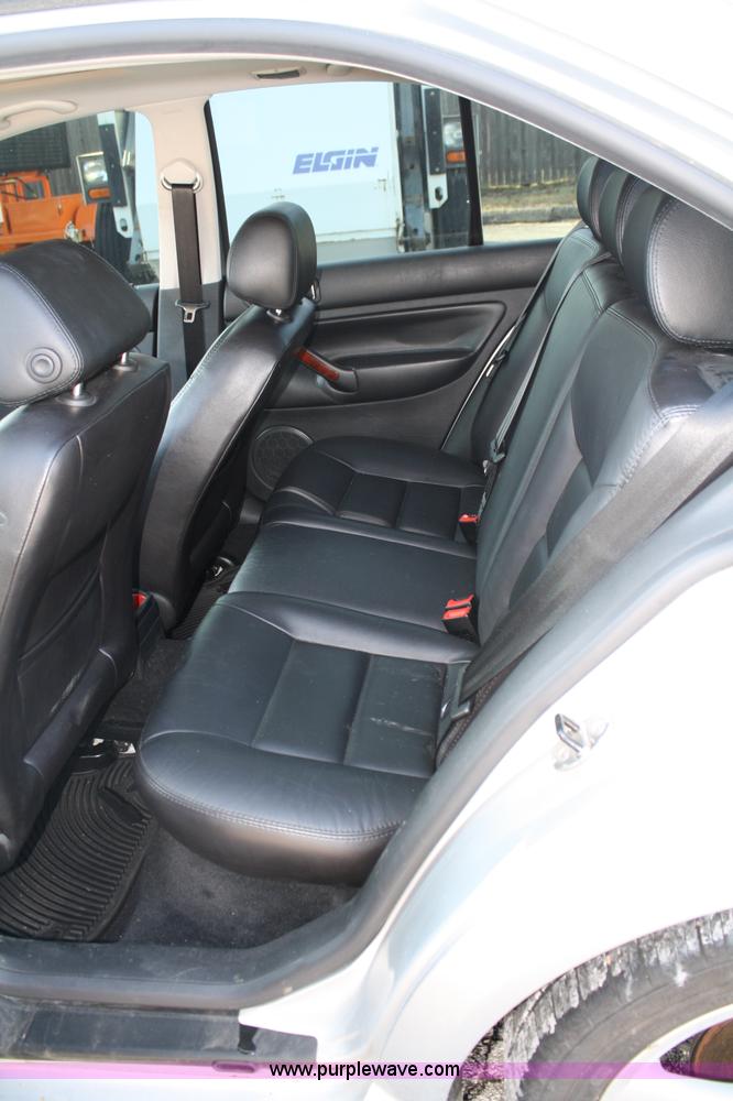 image for item 4961 2003 Volkswagen Jetta VR6