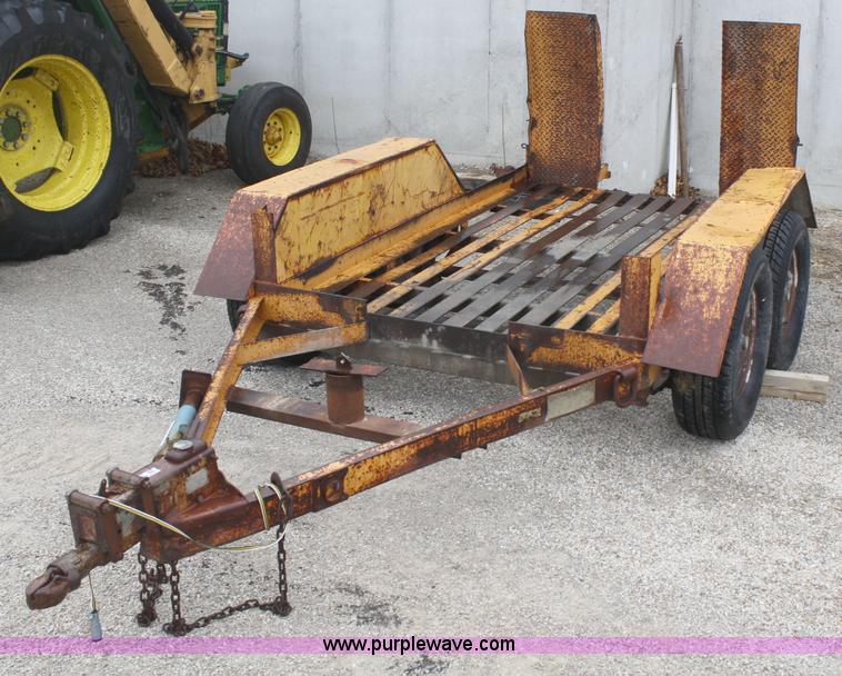 image for item 4962 1987 double axle trailer