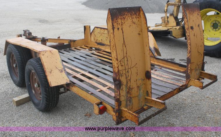 image for item 4962 1987 double axle trailer