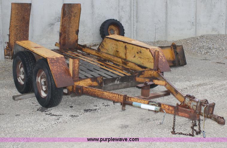 image for item 4962 1987 double axle trailer