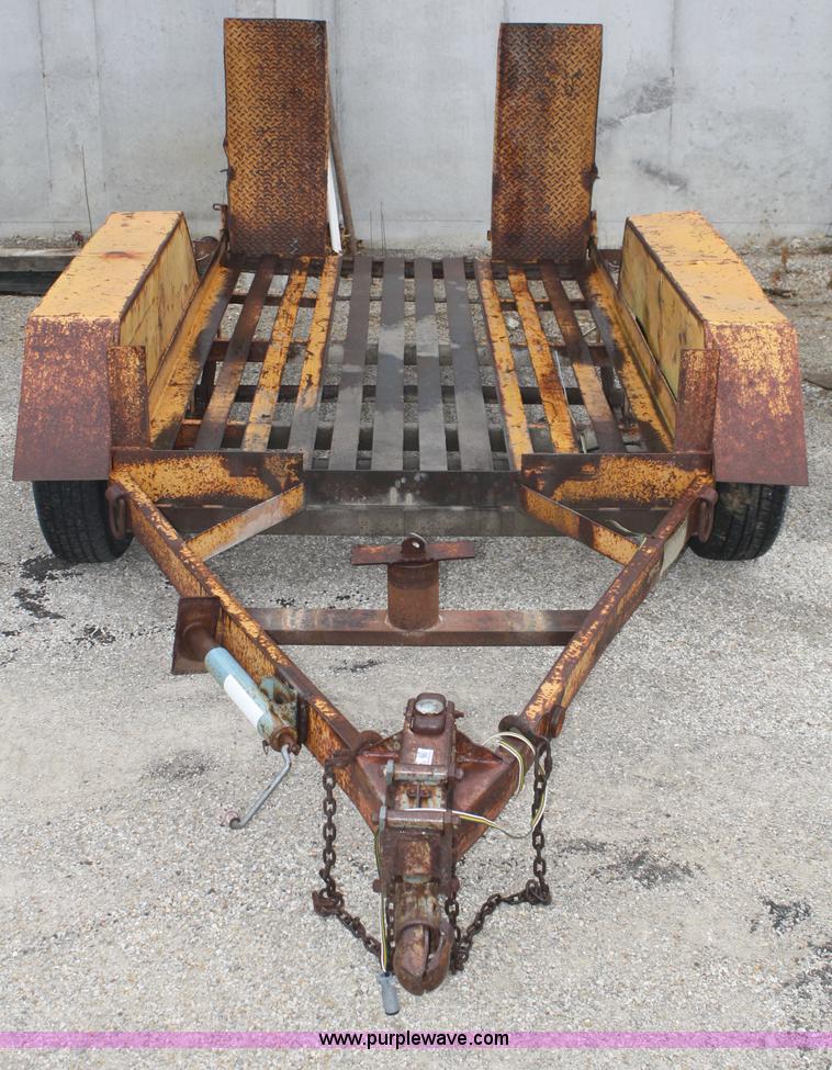 image for item 4962 1987 double axle trailer